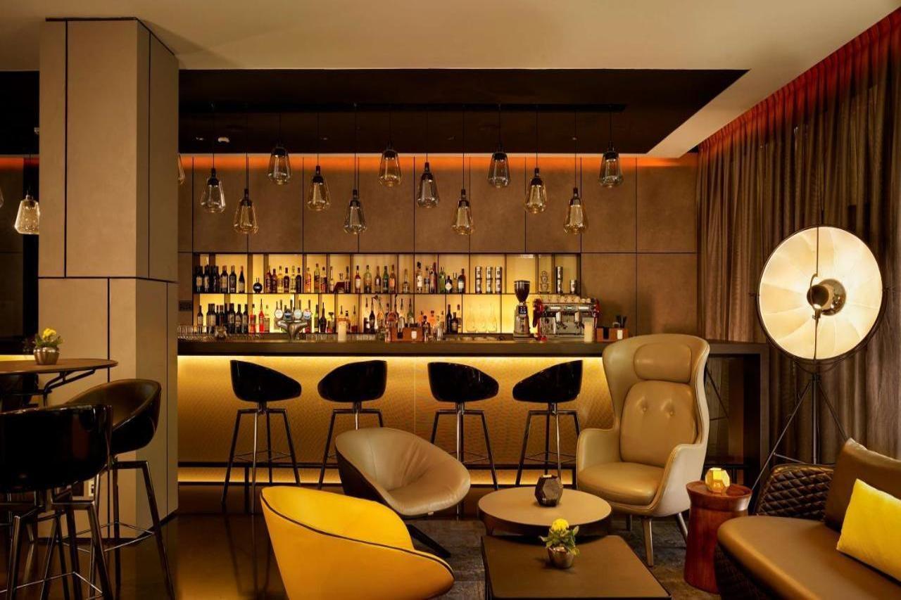 Отель Park Plaza London, Park Royal Экстерьер фото
